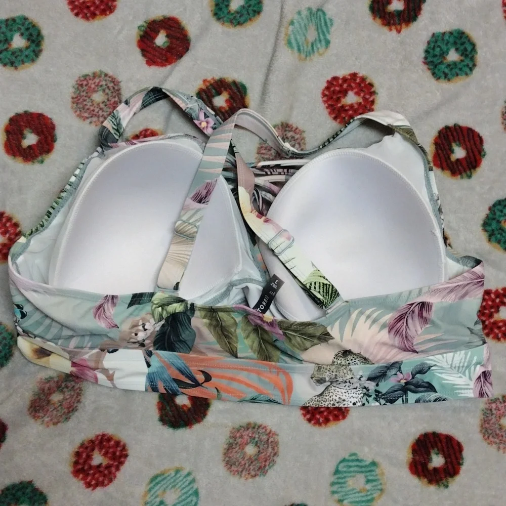 Torrid two piece bathing suit - Picture 4 of 5